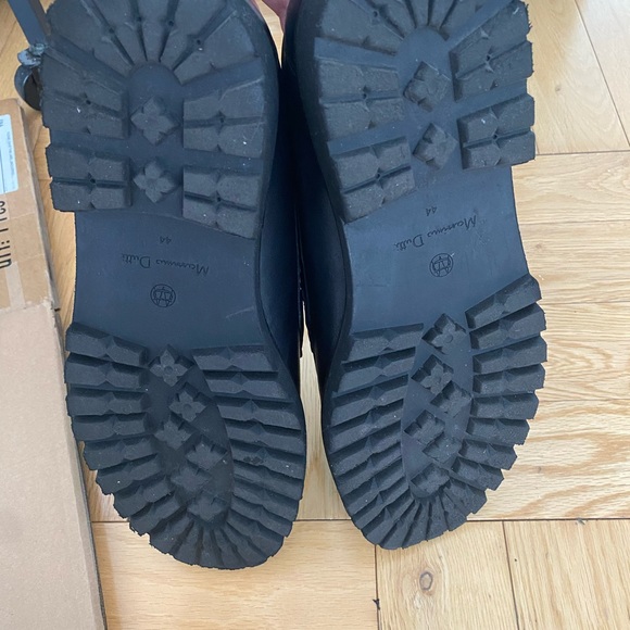Massimo Dutti Nappa Leather Loafers main image 4